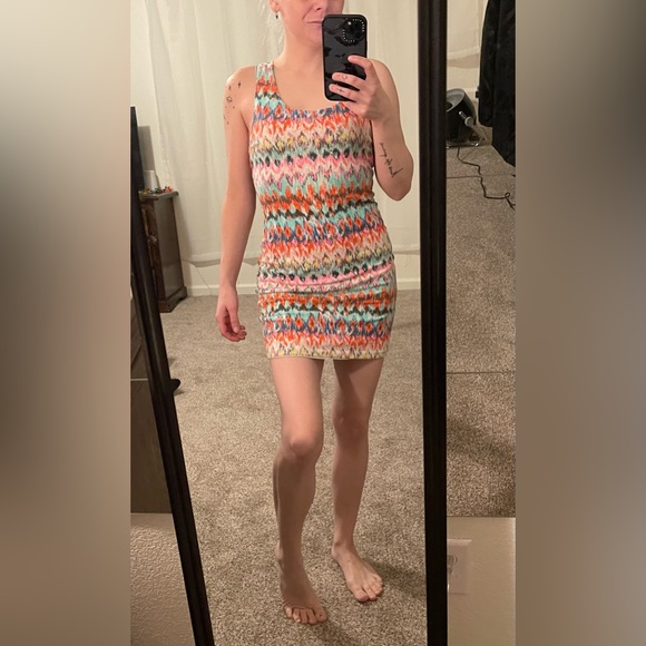 Lulu e Bebe Dress, Size Small - Picture 5 of 12